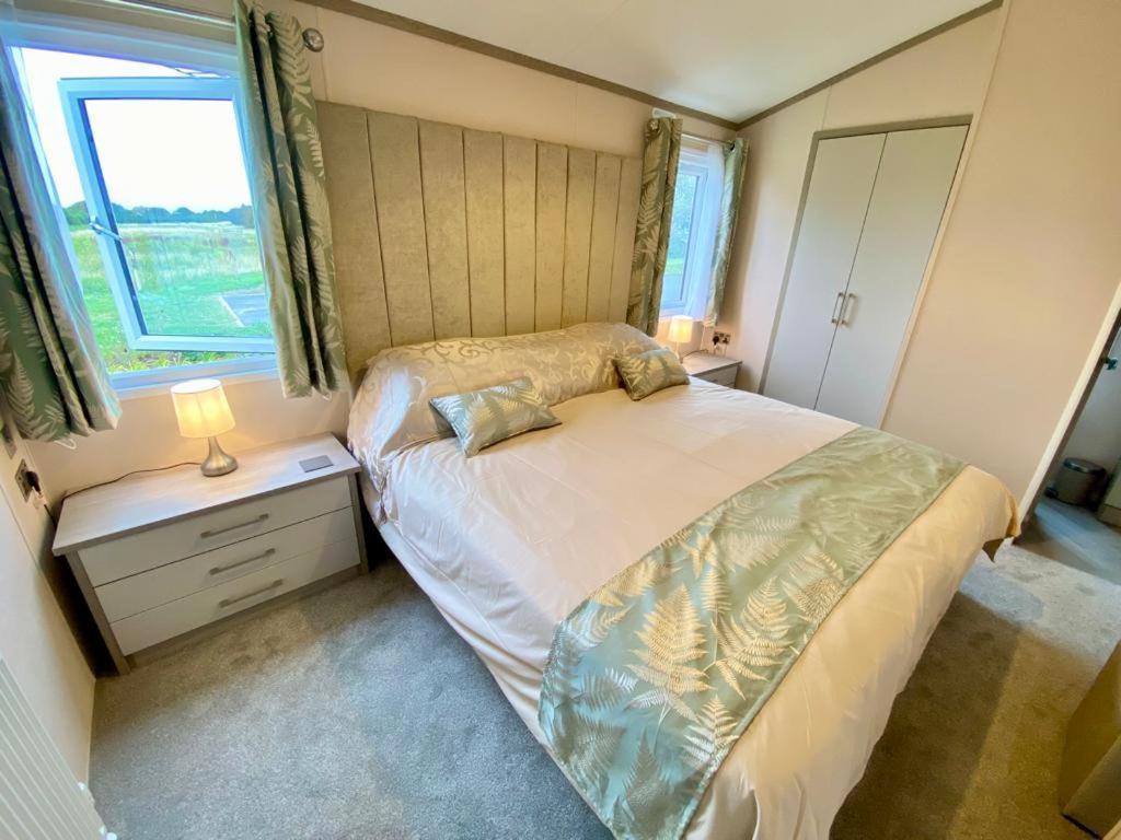 The Lodge Selsey Zewnętrze zdjęcie